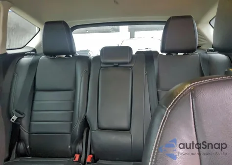 2014 Ford C-Max Premium z USA, uszkodzony, nr VIN 1FADP5CU3EL516860